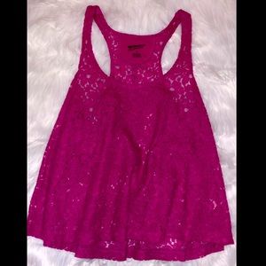 Arizona Jean Co. magenta color lace top. Size S